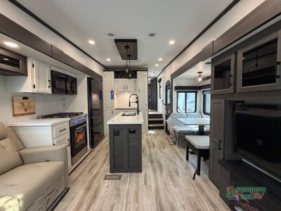 2026 Venture RV SportTrek Touring Edition — photo 14 view