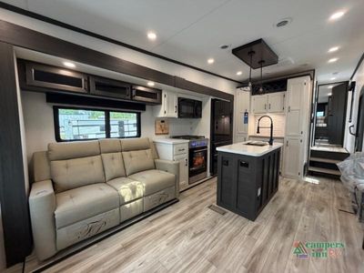 2026 Venture RV SportTrek Touring Edition — photo 13 view