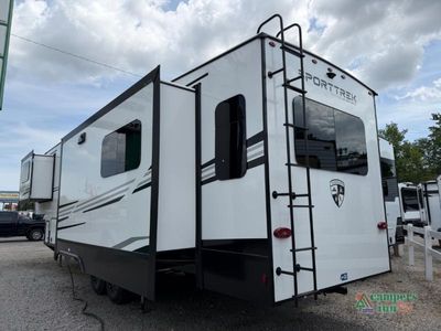 2026 Venture RV SportTrek Touring Edition — detail view