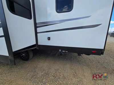 2026 Venture RV SportTrek - Photo 6