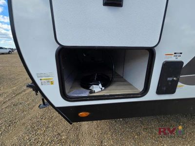 2026 Venture RV SportTrek - Photo 4