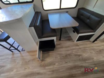 2026 Venture RV SportTrek - Photo 23