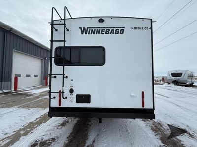 2026 Winnebago Thrive - Photo 6
