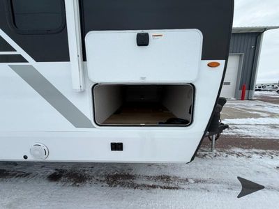 2026 Winnebago Thrive - Photo 9