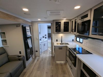 2026 Alliance RV Delta — photo 14 view