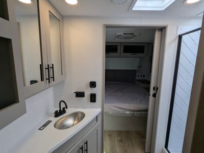2026 Alliance RV Delta — photo 24 view