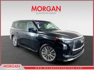 2025 INFINITI QX80 SENSORY in Black — front three-quarter view