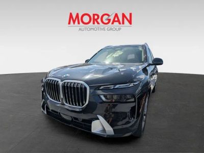 2023 BMW X7 — detail view