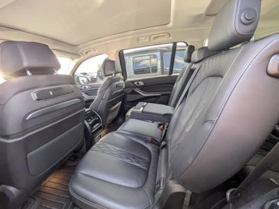 2023 BMW X7 — photo 10 view