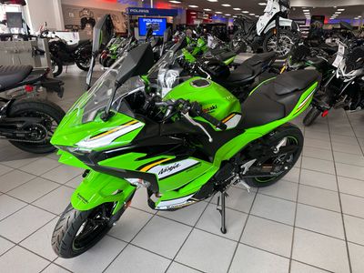 2025 Kawasaki Ninja 500 KRT Edition - Photo 2
