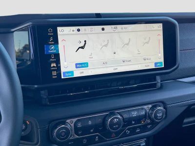 2026 Jeep Gladiator — photo 19 view
