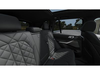 2026 BMW X5 — photo 12 view