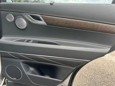 2023 Genesis GV80 - Photo 36