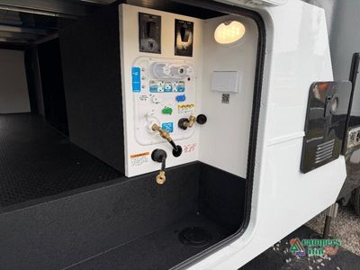2026 Brinkley Model Z - Photo 6