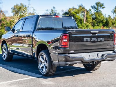 2025 Ram 1500 - Photo 4