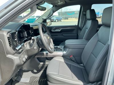 2026 Chevrolet Silverado 1500 — photo 10 view