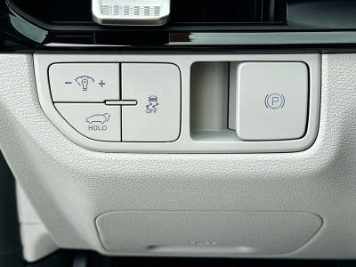 2026 Kia Sportage — photo 10 view