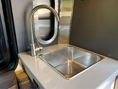 2026 Airstream Interstate - Photo 10