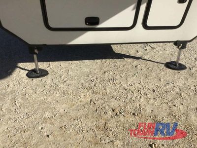 2026 Keystone RV Montana - Photo 17