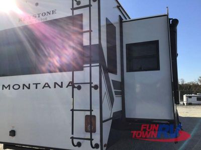 2026 Keystone RV Montana - Photo 12