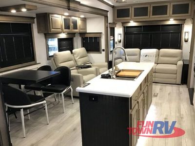 2026 Keystone RV Montana - Photo 5