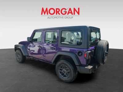 2026 Jeep Wrangler — photo 7 view