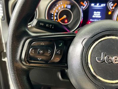 2018 Jeep Wrangler — photo 15 view