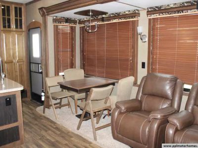 2016 Keystone 3591RS — photo 31 view