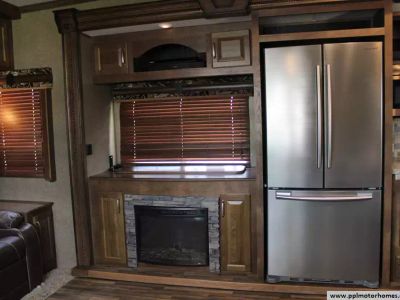 2016 Keystone 3591RS — photo 35 view