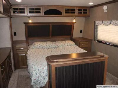 2016 Keystone 3591RS — photo 7 view