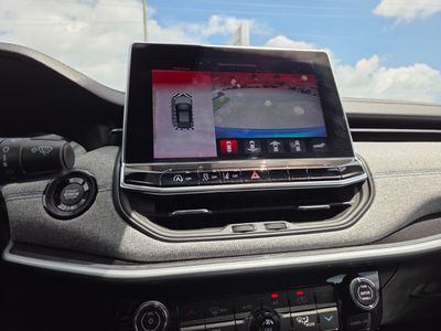 2023 Jeep Compass — photo 31 view