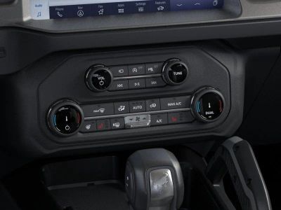 2026 Ford Bronco — photo 16 view
