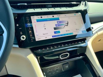 2026 Jeep Grand Cherokee L — photo 16 view