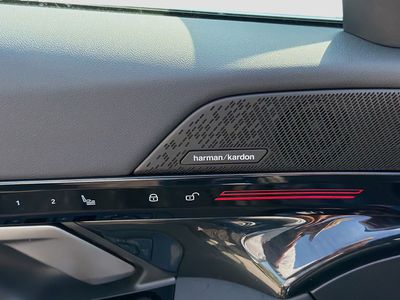 2026 BMW 5 Series — photo 24 view