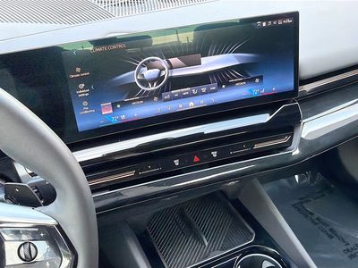 2026 BMW 5 Series — photo 28 view