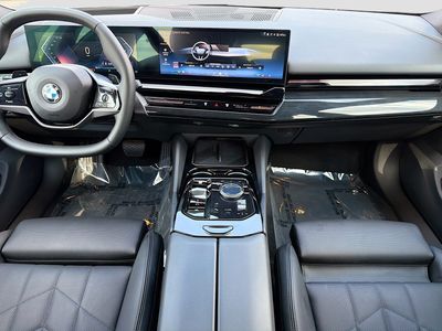 2026 BMW 5 Series — photo 19 view
