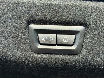 2026 BMW 5 Series — photo 13 view