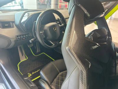 2014 Lamborghini Aventador — photo 30 view
