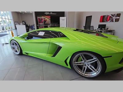 2014 Lamborghini Aventador — photo 43 view