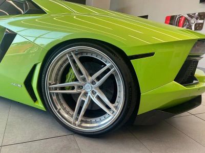 2014 Lamborghini Aventador — photo 9 view