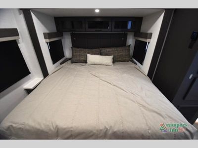 2026 Forest River RV Rockwood Ultra Lite - Photo 33