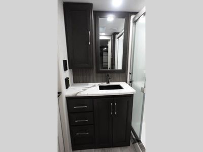 2026 Keystone RV Avalanche - Photo 15