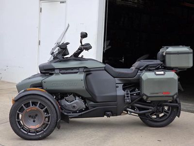 2025 Can-Am Canyon Redrock - Photo 6