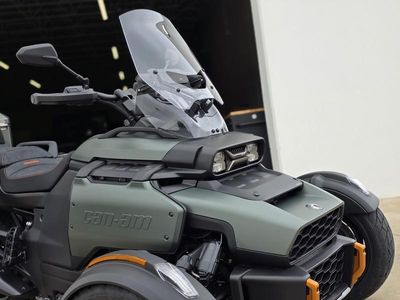 2025 Can-Am Canyon Redrock - Photo 8
