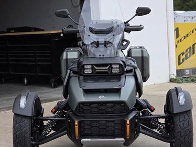 2025 Can-Am Canyon Redrock - Photo 3