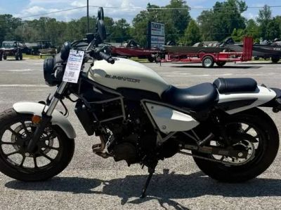 2026 Kawasaki Eliminator® ABS — front three-quarter view