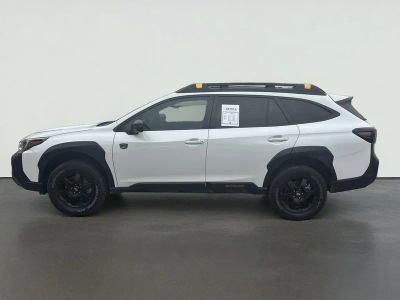 2025 Subaru Outback — detail view