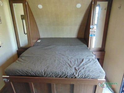 2018 Dutchmen RV Coleman — photo 12 view