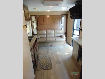 2018 Dutchmen RV Coleman — photo 19 view