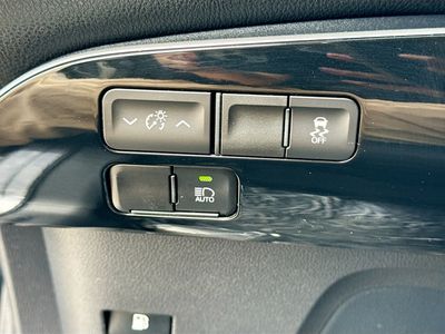 2022 Toyota Prius — photo 32 view